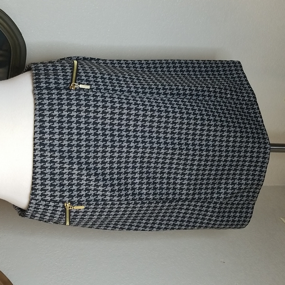 George Houndstooth Skirt